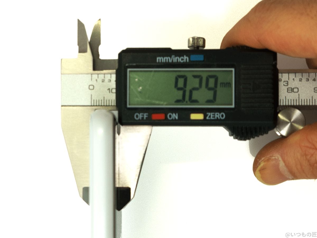 Libero 5G Ⅱの厚さは92.9mm