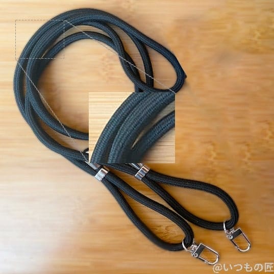 耐衝撃ケースのストラップが安っぽい… | モバイル比較レビュー.jp 耐衝撃ケースのストラップが安っぽい…