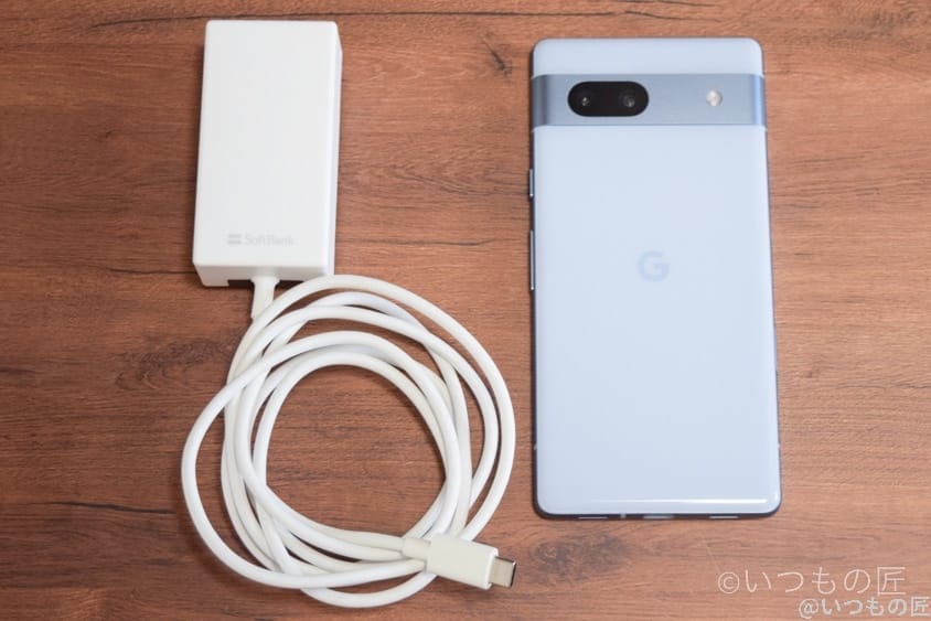 google pixel 7aと急速充電器 | モバイル比較レビュー.jp Google Pixel 7aと急速充電器