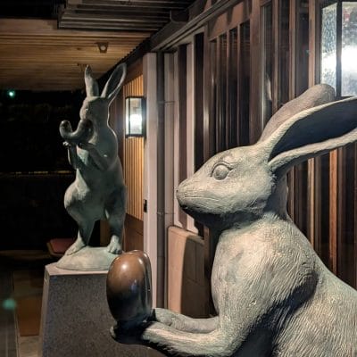 google pixel 9 pro の通常モードで撮影した夜景写真 | モバイル比較レビュー.jp Google Pixel 9 Pro カメラ Google Pixel 9 Pro の通常モードで撮影した夜景写真