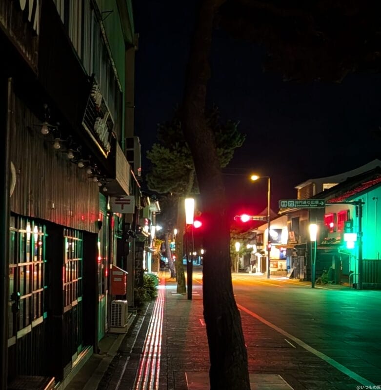 google pixel 9 proの通常モードで撮影した夜景写真 | モバイル比較レビュー.jp Google Pixel 9 Proカメラ Google Pixel 9 Proの通常モードで撮影した夜景写真
