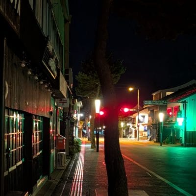 google pixel 9 proの通常モードで撮影した夜景写真 | モバイル比較レビュー.jp Google Pixel 9 Proカメラ Google Pixel 9 Proの通常モードで撮影した夜景写真