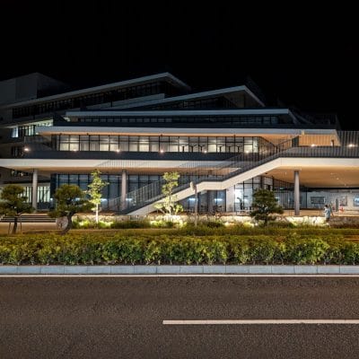 google pixel 9 で夜間撮影した写真 | モバイル比較レビュー.jp Google Pixel 9 カメラ Google Pixel 9 で夜間撮影した写真