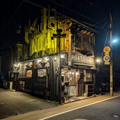 google pixel 9 で夜間撮影した写真 | モバイル比較レビュー.jp Google Pixel 9 カメラ Google Pixel 9 で夜間撮影した写真