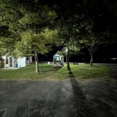 Google Pixel 9 Pro Fold カメラ
Google Pixel 9 Pro Foldの通常モードでズーム撮影した夜景写真