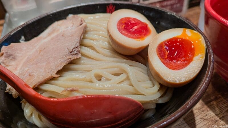 google pixel 8aで撮影した料理写真 | モバイル比較レビュー.jp Google Pixel 8a カメラ Google Pixel 8aで撮影した料理写真