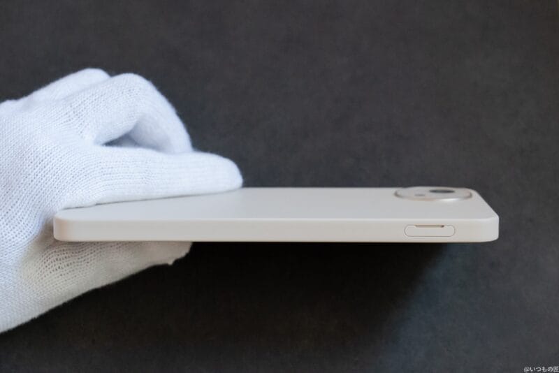 1 | モバイル比較レビュー.jp AQUOS wish4 レビュー
AQUOS wish4の側面1