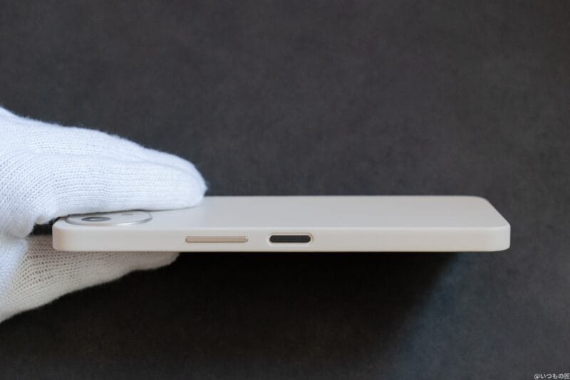 2 | モバイル比較レビュー.jp AQUOS wish4 レビュー
AQUOS wish4の側面2