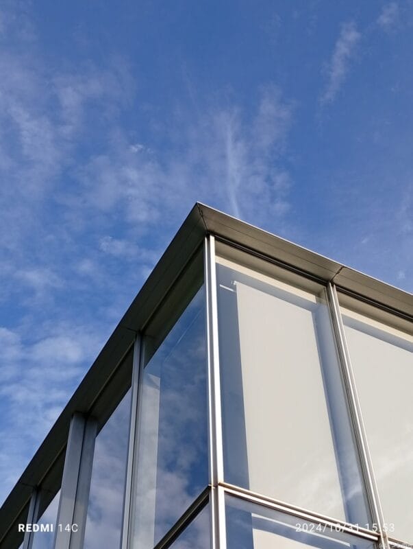 xiaomi redmi 14c でズーム撮影した風景写真 | モバイル比較レビュー.jp Xiaomi Redmi 14C カメラ Xiaomi Redmi 14C でズーム撮影した風景写真