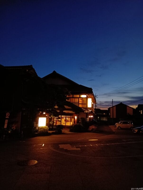 aquos wish4で撮影した夜景写真 | モバイル比較レビュー.jp AQUOS wish4 レビュー AQUOS wish4で撮影した夜景写真