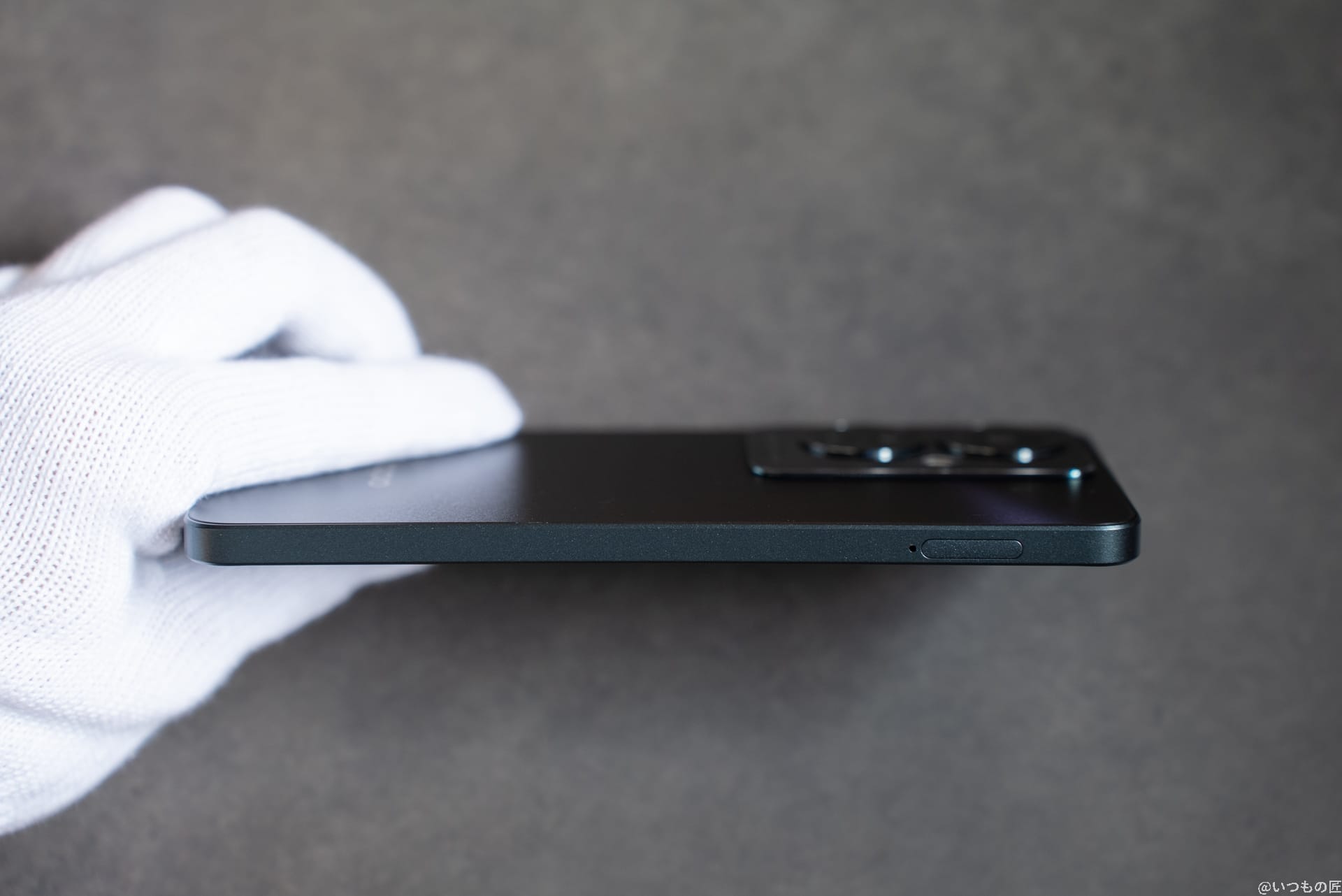 OPPO Reno11 A レビュー
OPPO Reno11 A 本体のイメージ図
