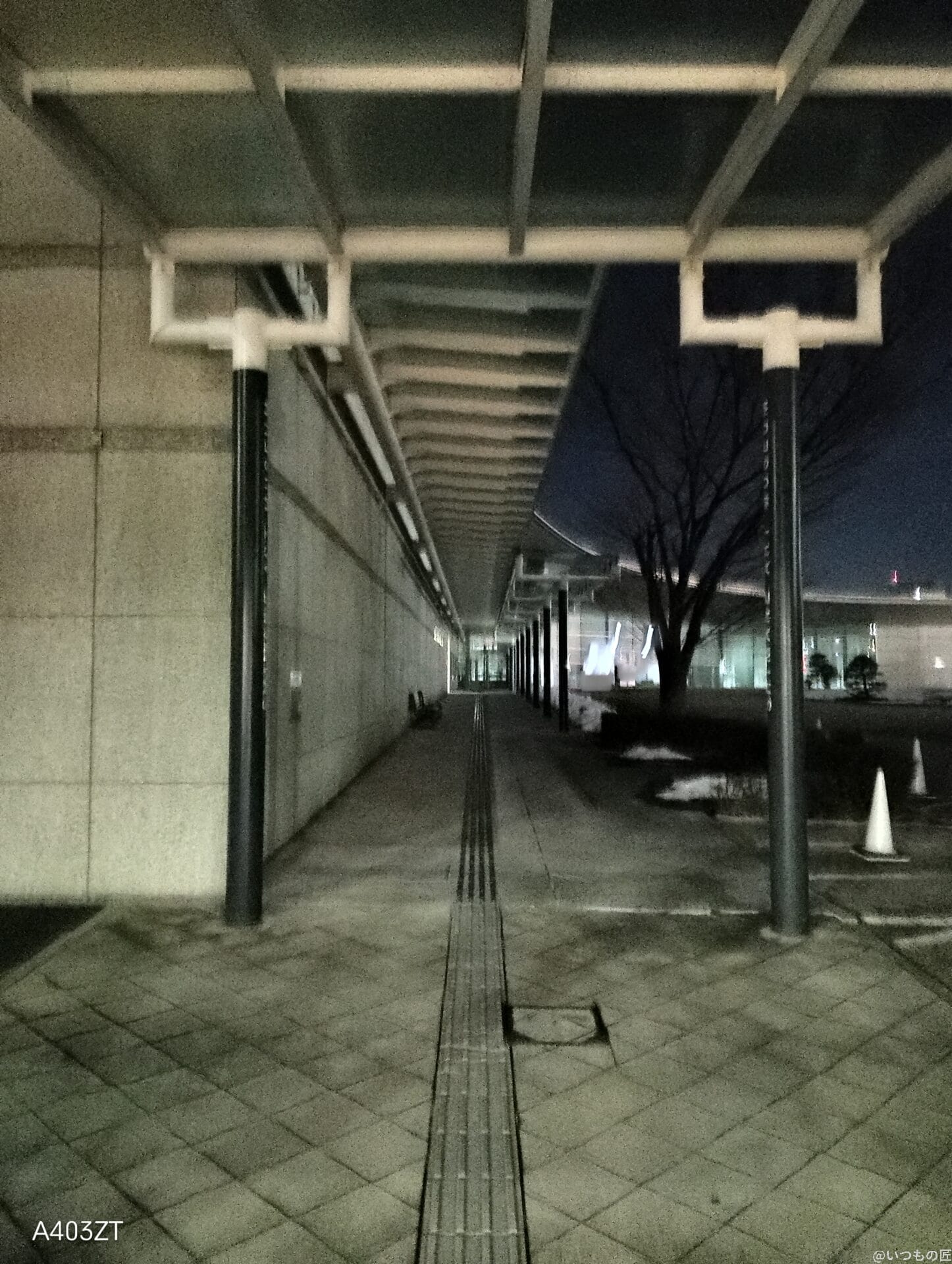 nubia s 5g で暗所撮影した風景写真 | モバイル比較レビュー.jp nubia S 5G カメラ nubia S 5G で暗所撮影した風景写真