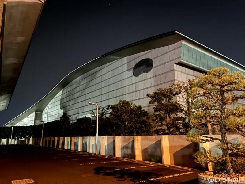 Google Pixel 9a カメラ iPhone16eで暗所撮影した写真