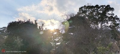 逆光下で撮影した風景写真 | モバイル比較レビュー.jp nubia Z70 Ultra カメラ 逆光下で撮影した写真