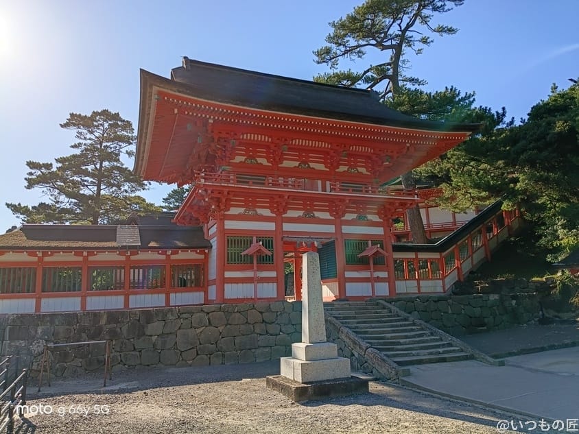 moto g66y 5G カメラ
晴天下の神社