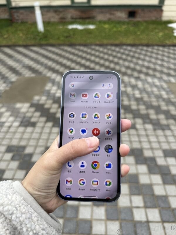 手持ちのgoogle pixel 9a | モバイル比較レビュー.jp Google Pixel 9a レビュー 手持ちのGoogle Pixel 9a