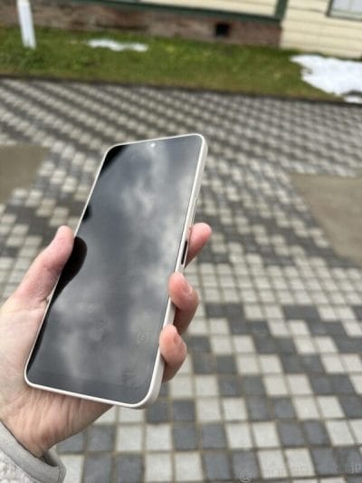 屋外でaquos wish4を撮影 | モバイル比較レビュー.jp AQUOS wish5 レビュー 屋外でAQUOS wish4を撮影