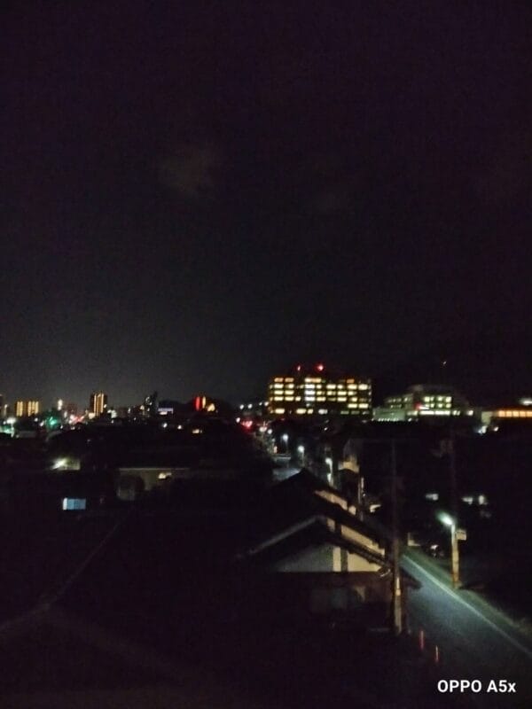OPPO A5x カメラ OPPO A5x カメラで撮影した夜景写真